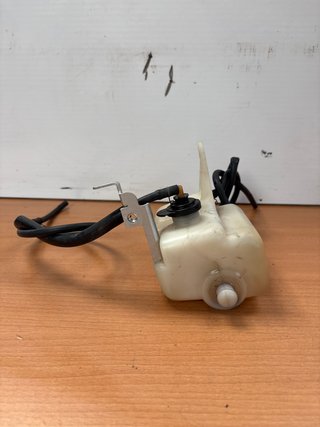 Bote de expansión Yamaha R1 2004