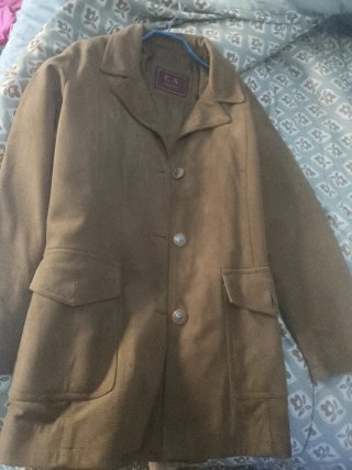 2chaquetas ante marrón T/40, una Emporio Armani