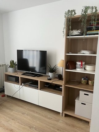Mueble de TV con Estantería