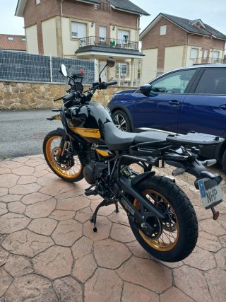 Royal Enfield Himalayan 450