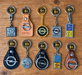 Llavero Opel General Motors GM coleccion vintage