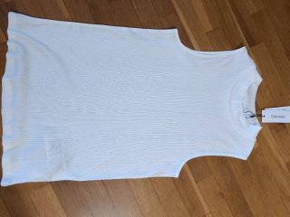 Camiseta sin mangas Calvin Klein blanca
