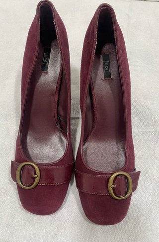 Zapatos de tacón MNG burdeos