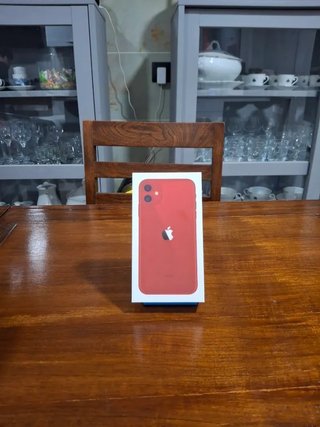 Scatola iPhone 11 Rossa