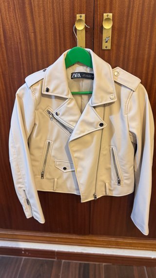 Cazadora Polipiel Zara Beige Talla S
