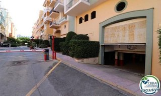 Garaje en venta en Empuriabrava en Castelló d´Empúries