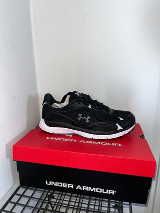 Zapatillas de Entrenamiento Under Armour New
