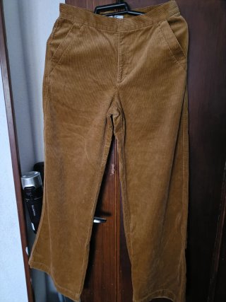 Pantalones de pana anchos marrones