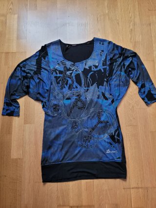 Vestido Desigual estampado azul y negro