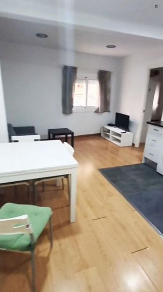 Piso en alquiler en El Turó de la Peira en Barcelona