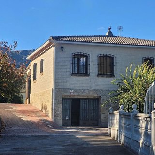 Chalet en venta en Agres