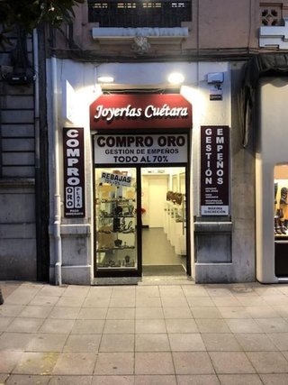 Local comercial en alquiler en Campo San Francisco - Plaza de América en Oviedo