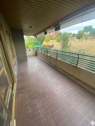 Piso en alquiler en Peñagrande en Madrid