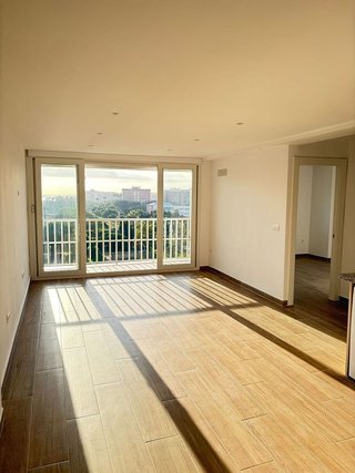 Piso en alquiler en Parque Mediterráneo - Santa Paula en Málaga