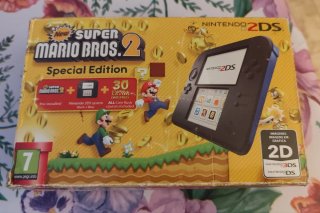 Nintendo 2DS New Super Mario Bros. 2 Edition