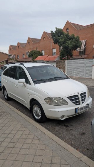 SsangYong Rodius 2005