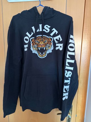 Sudadera Hollister Negra con Capucha