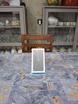 Scatola iPhone 13 nero