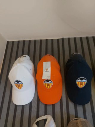 Set de 3 Gorras Valencia CF