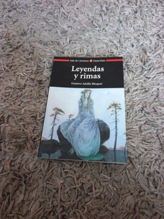 Leyendas: y Rimas