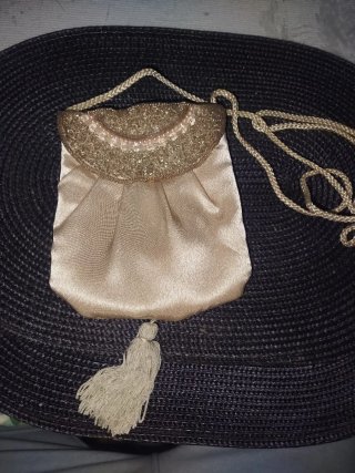 Bolso de fiesta dorado y blanco Eferri