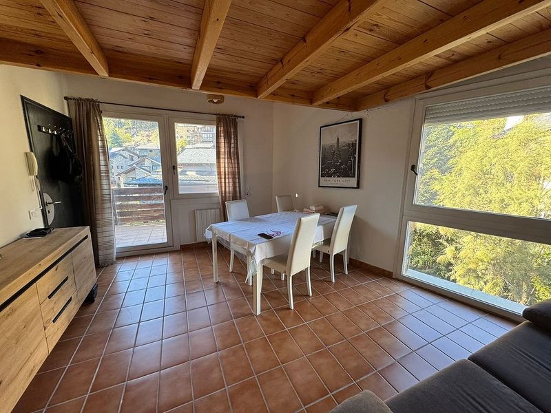 2-bedroom flat for rent in Escàs, La Massana · 5 of 15