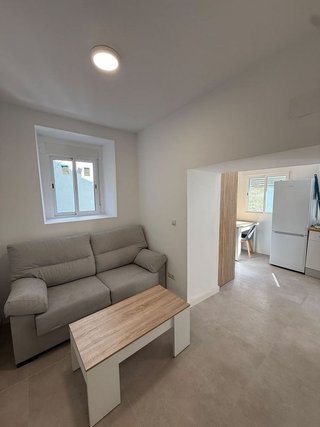Piso en alquiler en Lena