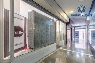 Local comercial en venta en Centro - Sagrario en Granada