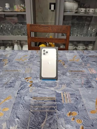 Scatola iPhone 11 Pro argento