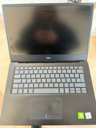 Portátil DELL Vostro 5490