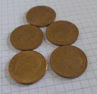 Set di 5 monete da 200 lire
