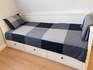 Cama diván IKEA con cajones