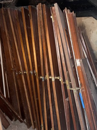 Lote de puertas de madera usadas. REGALO
