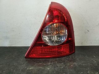 Piloto tras der renault 8200071414 clio 1.5 57949