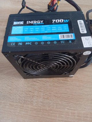 Fuente de Alimentación 3GO 700W