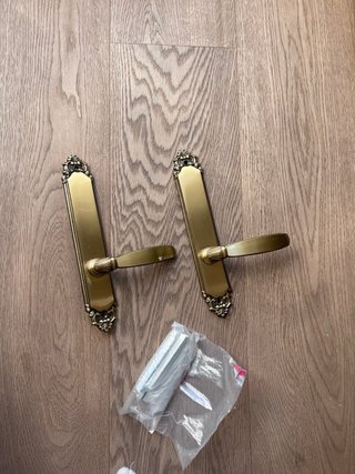Juego de Manivelas con Placas Estilo Clásico
