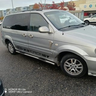 KIA Carnival 2004