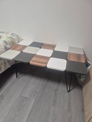 Mesa de salón con diseño de mosaico