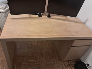 Escritorio IKEA Grande Roble con Cajón