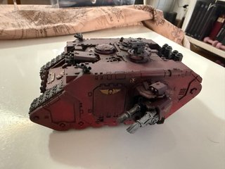 Land Raider Ángeles Sangrientos