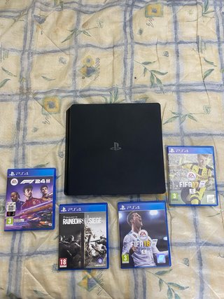 PlayStation 4 Slim 500GB Negra