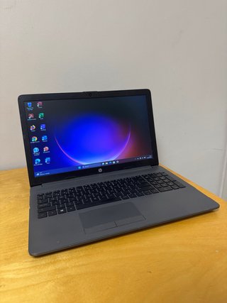 Portátil HP 250 G7