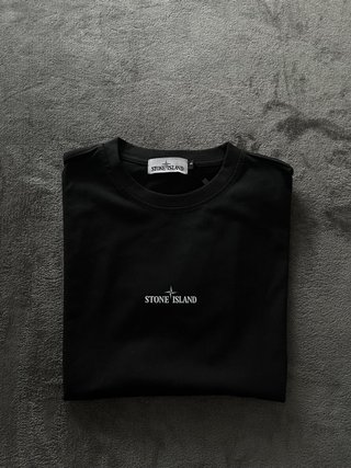 Camiseta Stone Island Negra