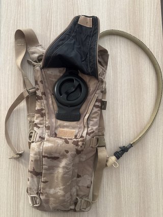 Mochila de Hidratación Camelbak Camuflaje 3 lts