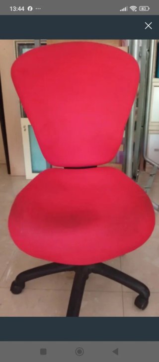 Silla Ergonómica de Oficina Roja 50x58x100
