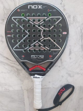 Pala de Pádel Nox AT10 Genius 18K