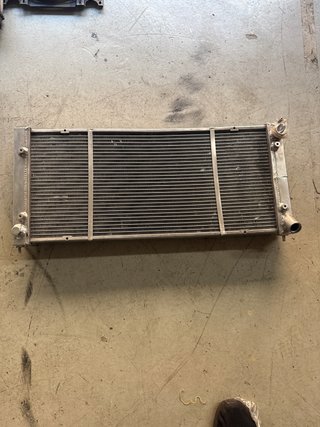 Radiador de Aluminio GOLF MK2