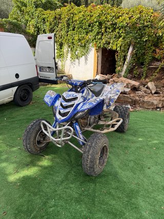 Yamaha Raptor 660