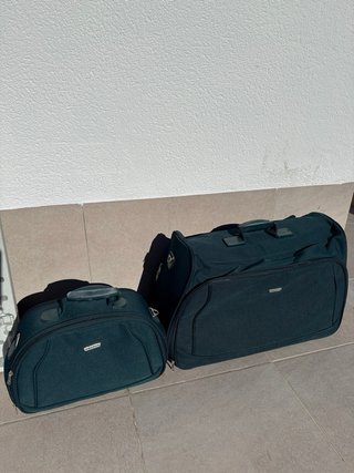 Set de 2 Bolsas de Viaje Verdes