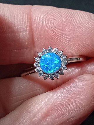 Anillo de Plata de Ley ópalo azul